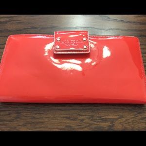 🚫SOLD🚫Kate Spade clutch